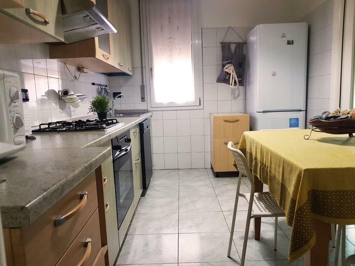 Casa Bella Fair Apartment Болоня Екстериор снимка